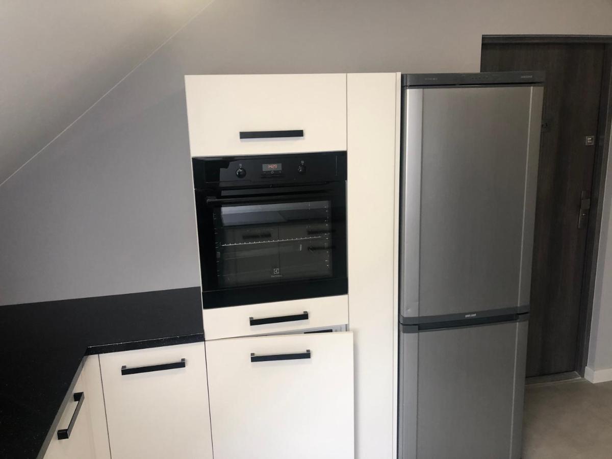 Klimatyzowane Apartamenty I Pokoje Przy Targach Кельце Екстер'єр фото